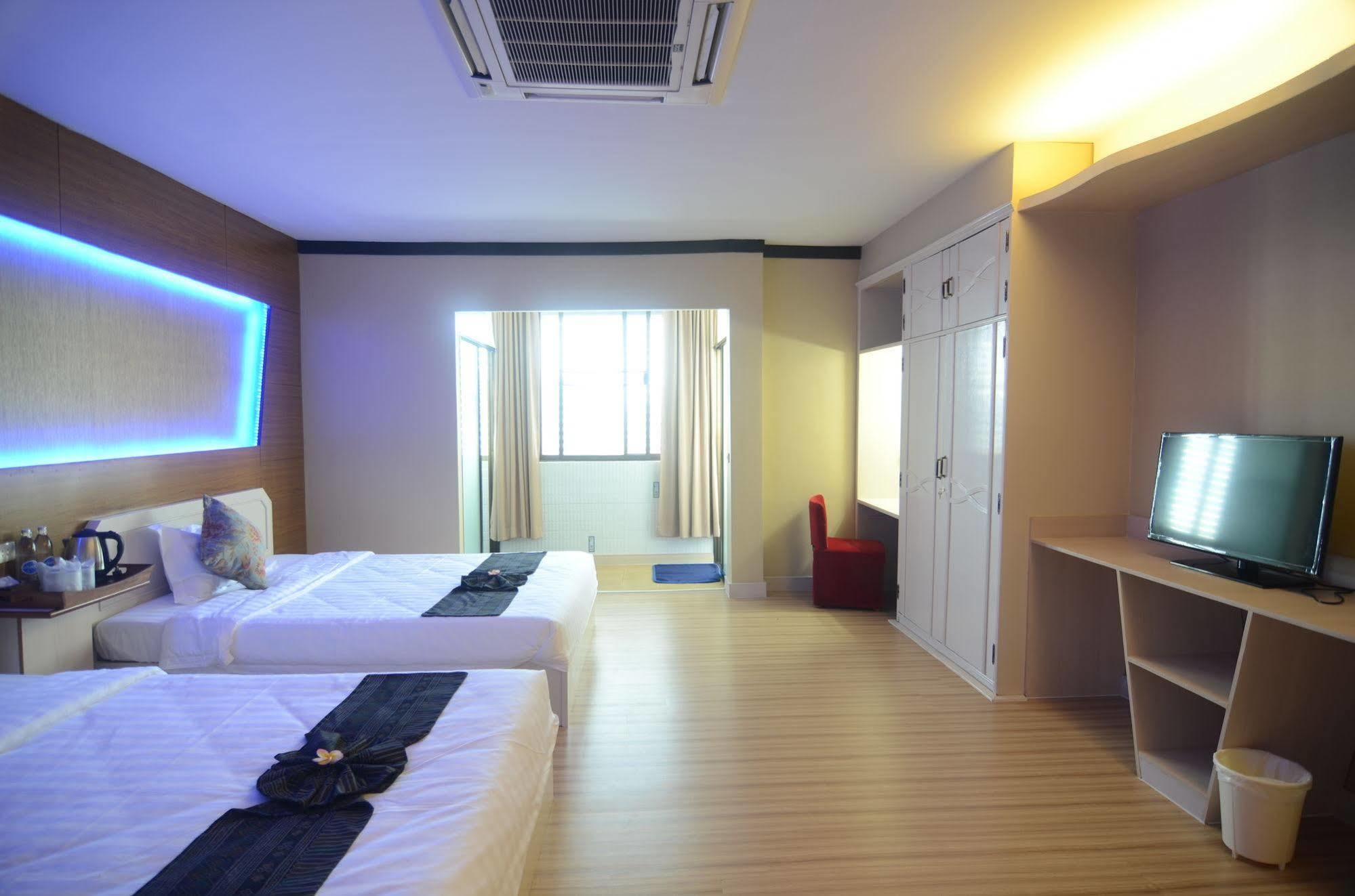 Centro Cnx Chiang Mai Exterior foto