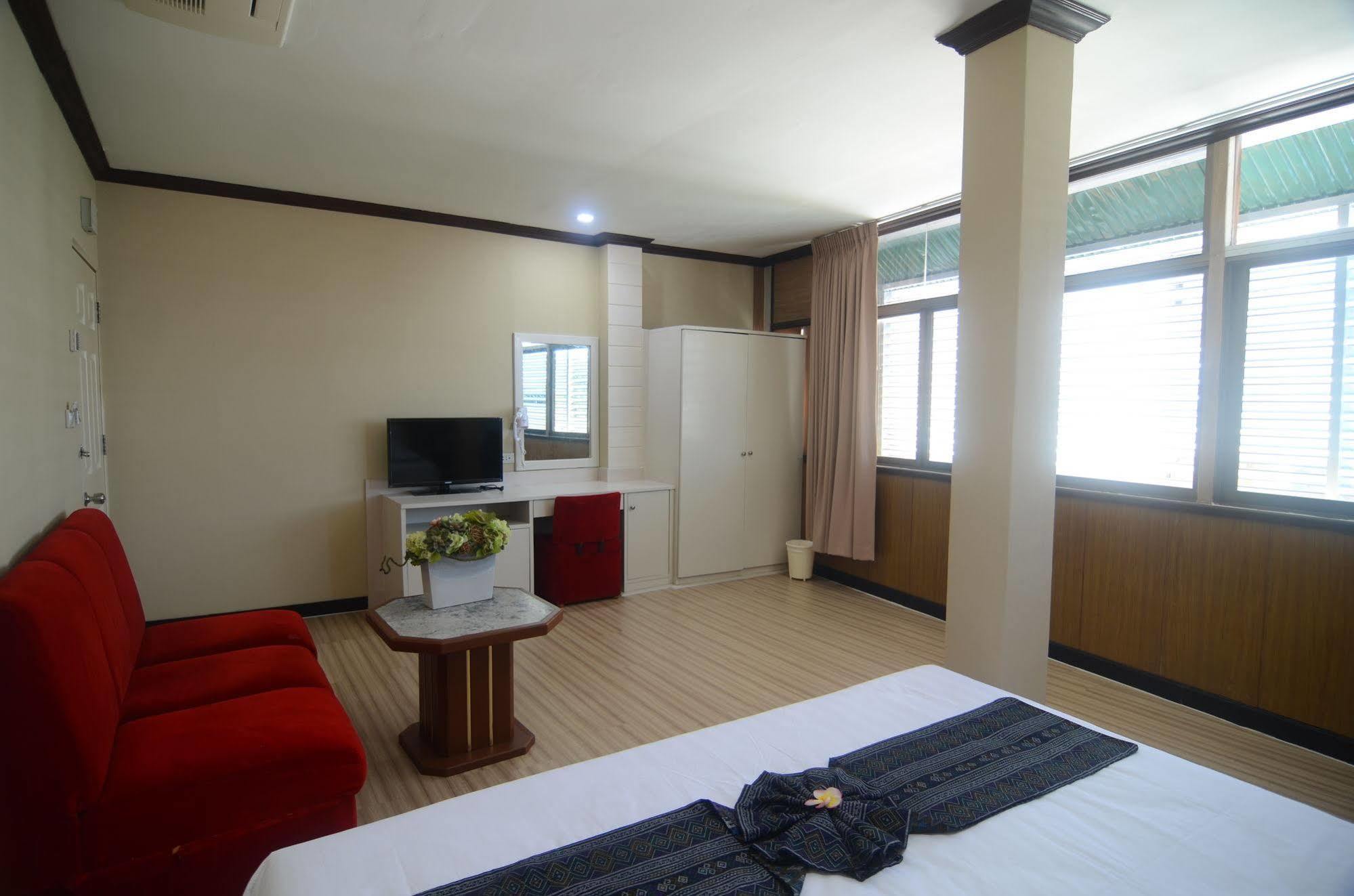 Centro Cnx Chiang Mai Exterior foto