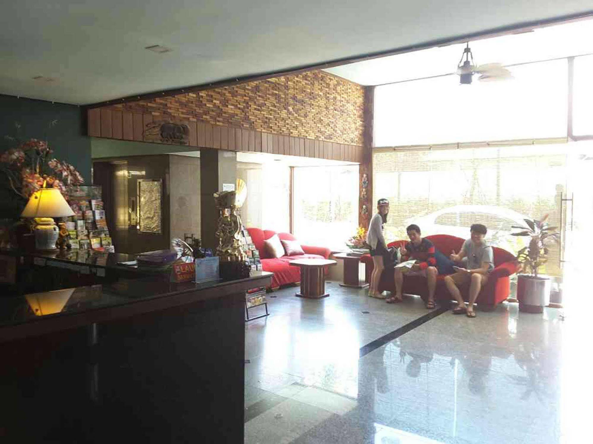 Centro Cnx Chiang Mai Exterior foto